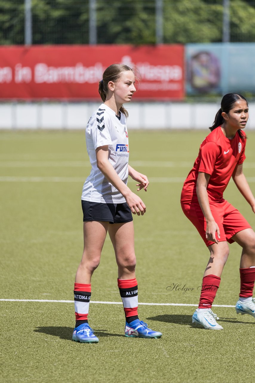 Bild 189 - wCJ Ballfreunde Pokal Finale  Altona 93 - Eimsbuetteler TV : Ergebnis: 0:2
